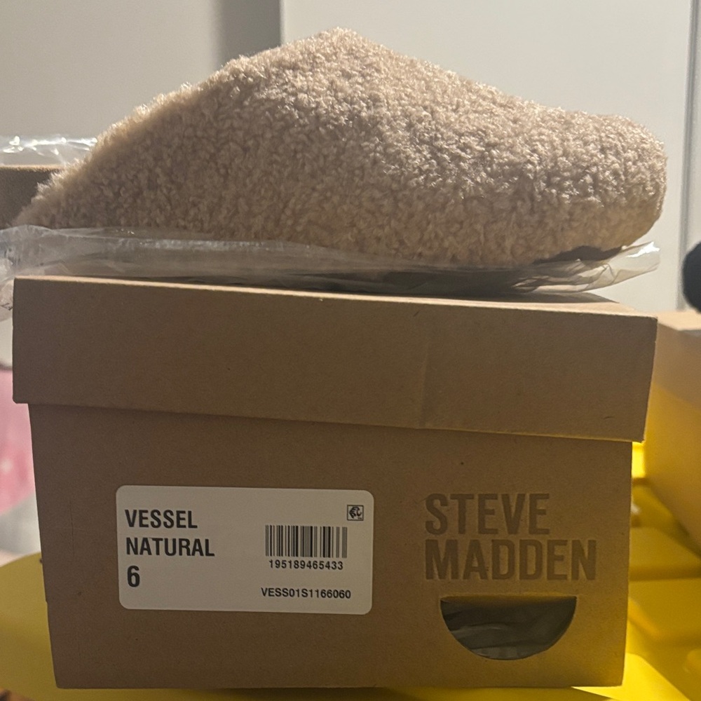 Steve Madden Natural Fuzzy Slippers